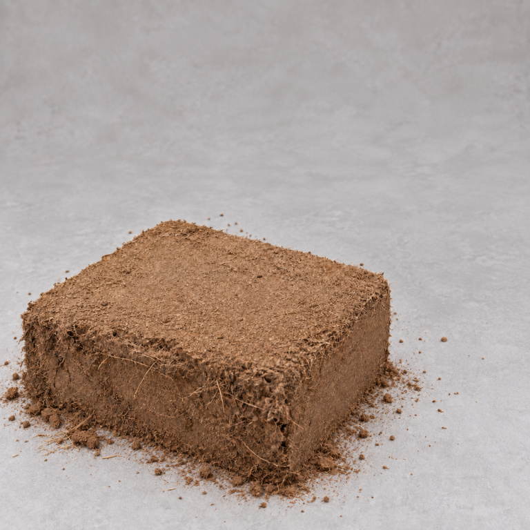 Treated cocopeat block 5kg for sale in Kenya
